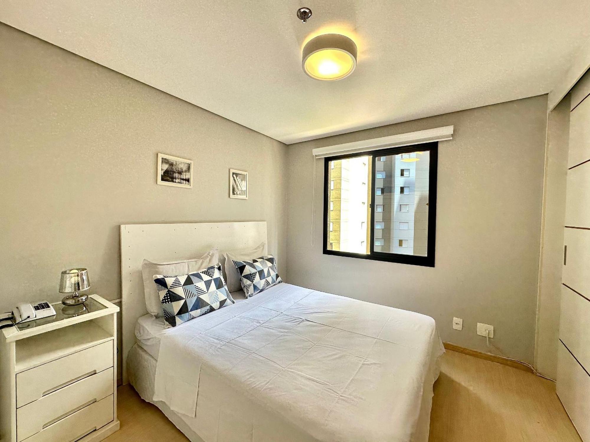 Flat Times Square - Rua Jamaris 100 - Uh713 *